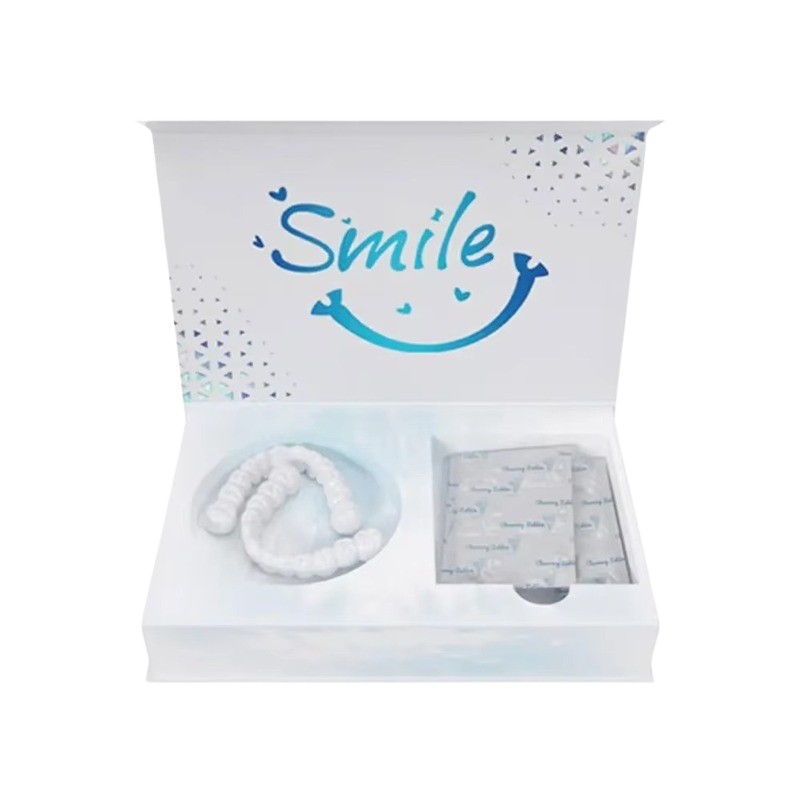 Sada tvárnych zubných protéz Flexi Smile™